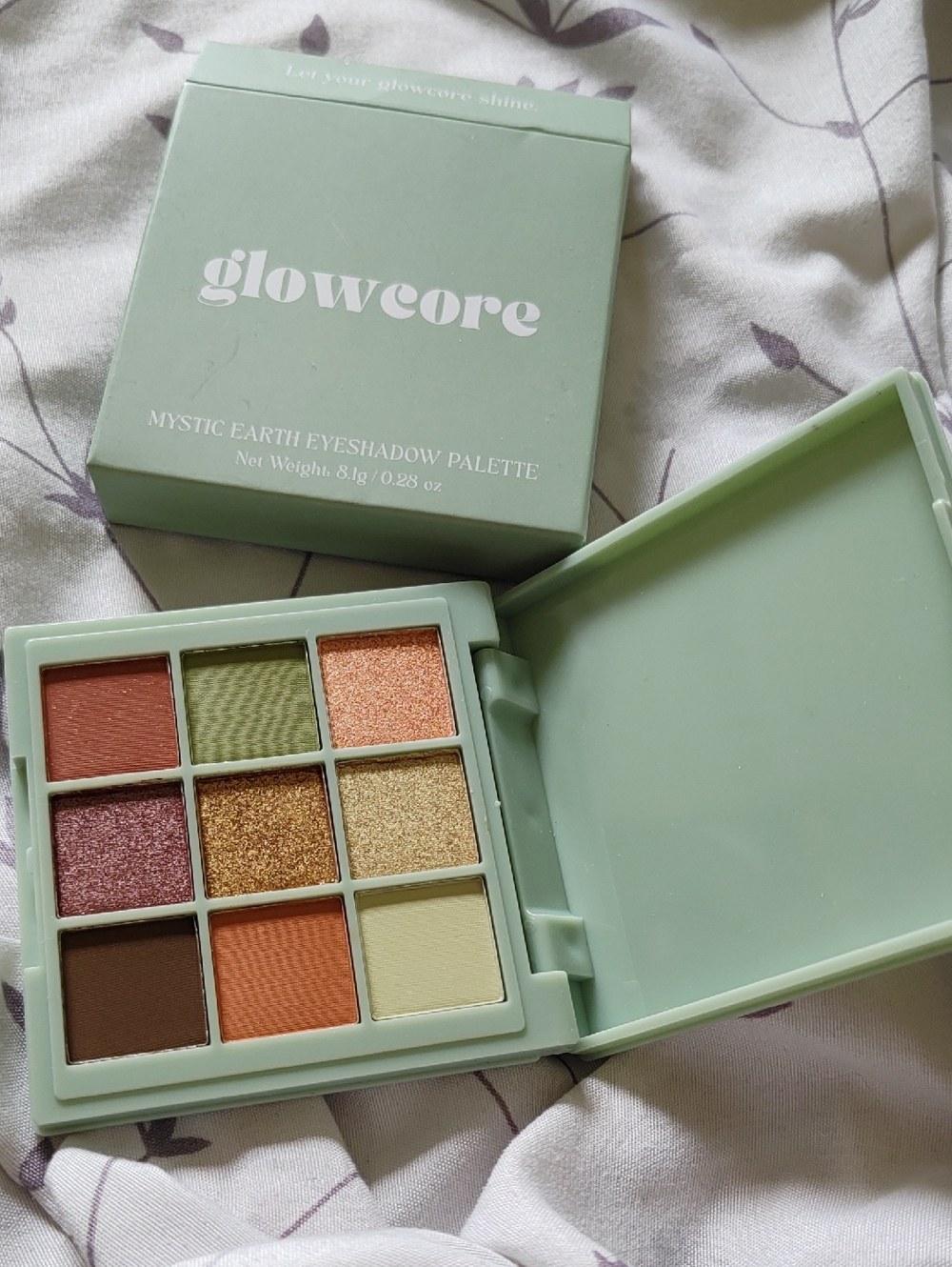 Glowcore Mystic Earth Eyeshadow Palette